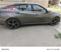 نيسان ألتيما